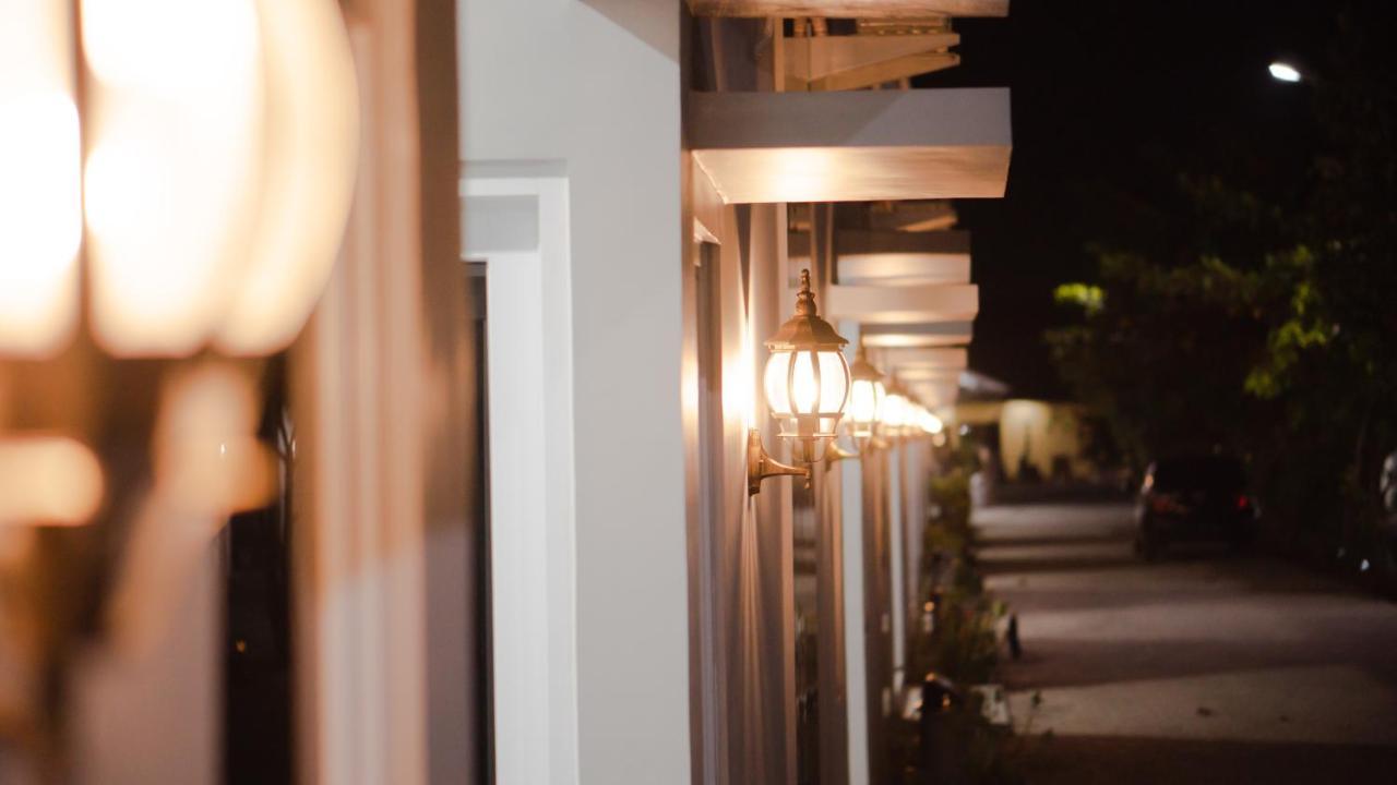 Sitiinggil Guest House Syariah Тегал Екстериор снимка