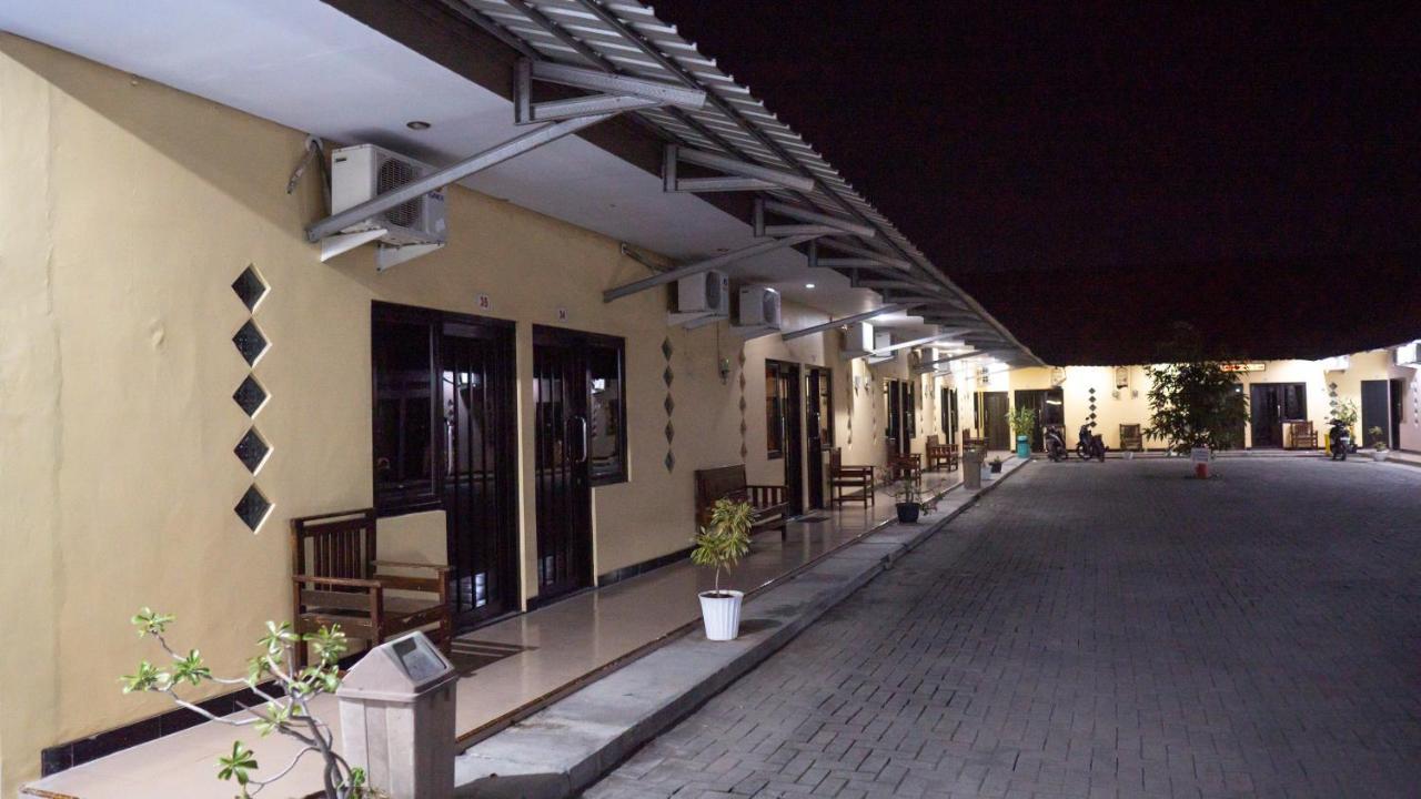 Sitiinggil Guest House Syariah Тегал Екстериор снимка
