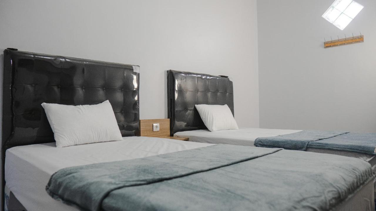 Sitiinggil Guest House Syariah Тегал Екстериор снимка